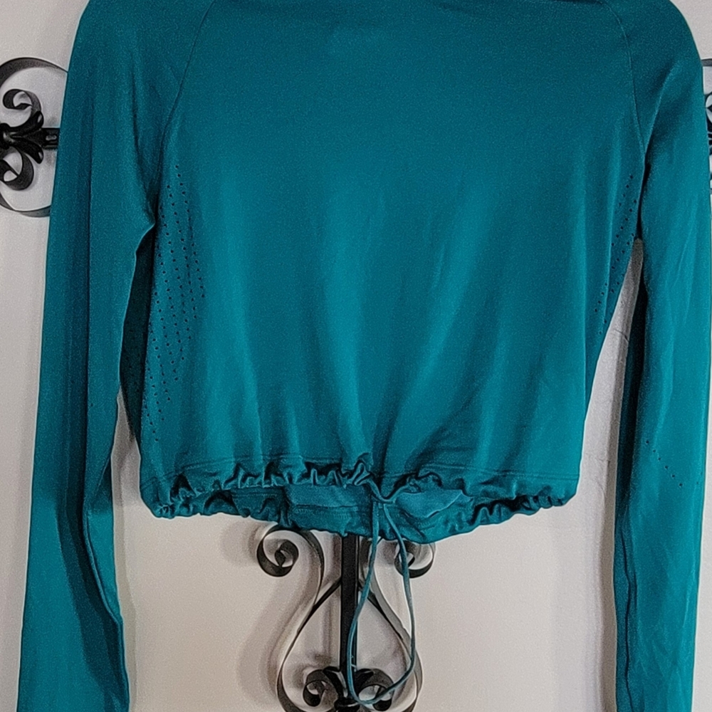 Gymshark long sleeve crop top
